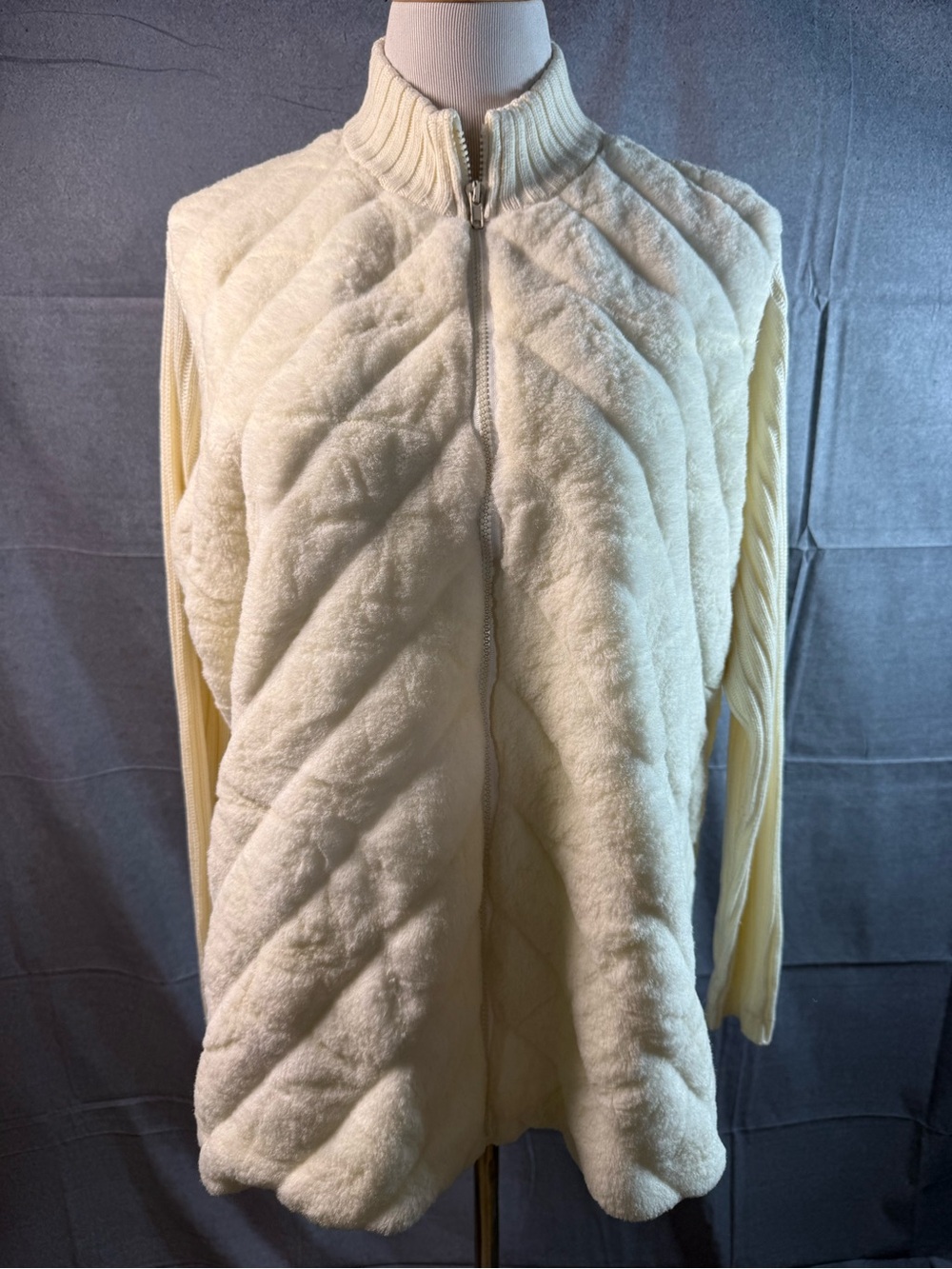 1620-Venezia Cream Teddy Quilted Zip Jacket